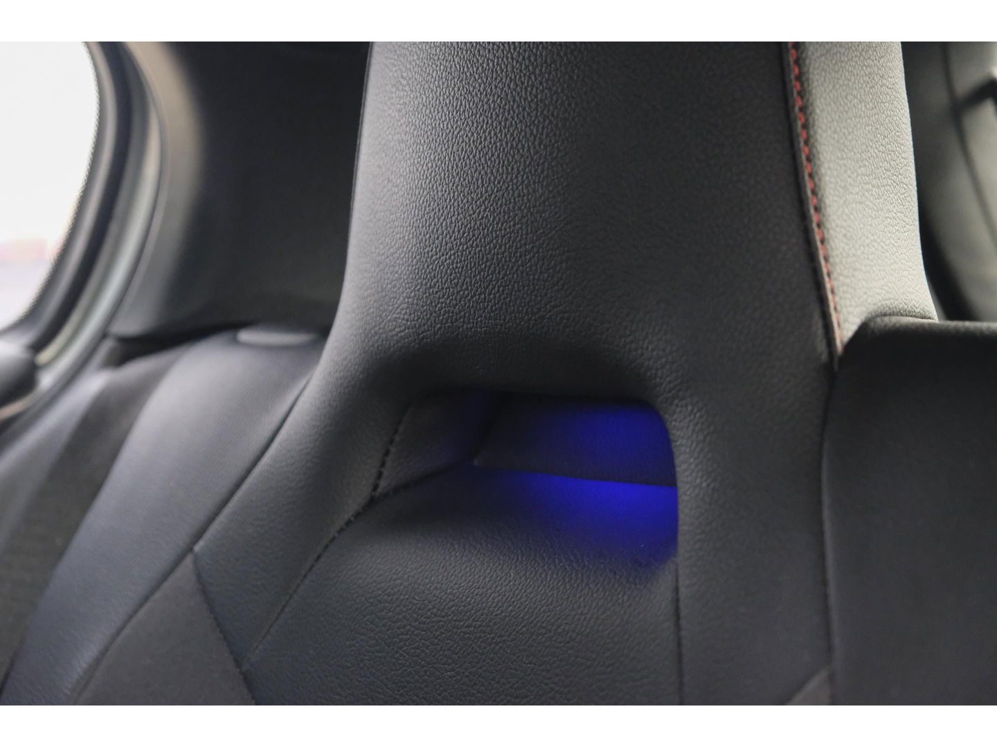 Mercedes-Benz A-Klasse A220 AMG 190pk Panoramadak Widescreen Night pakket 19" LMV Sfeerverlichting