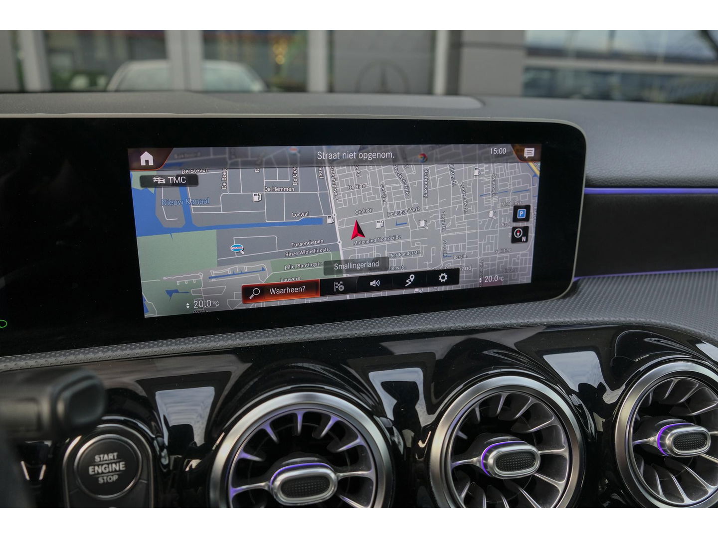 Mercedes-Benz A-Klasse A220 AMG 190pk Panoramadak Widescreen Night pakket 19" LMV Sfeerverlichting