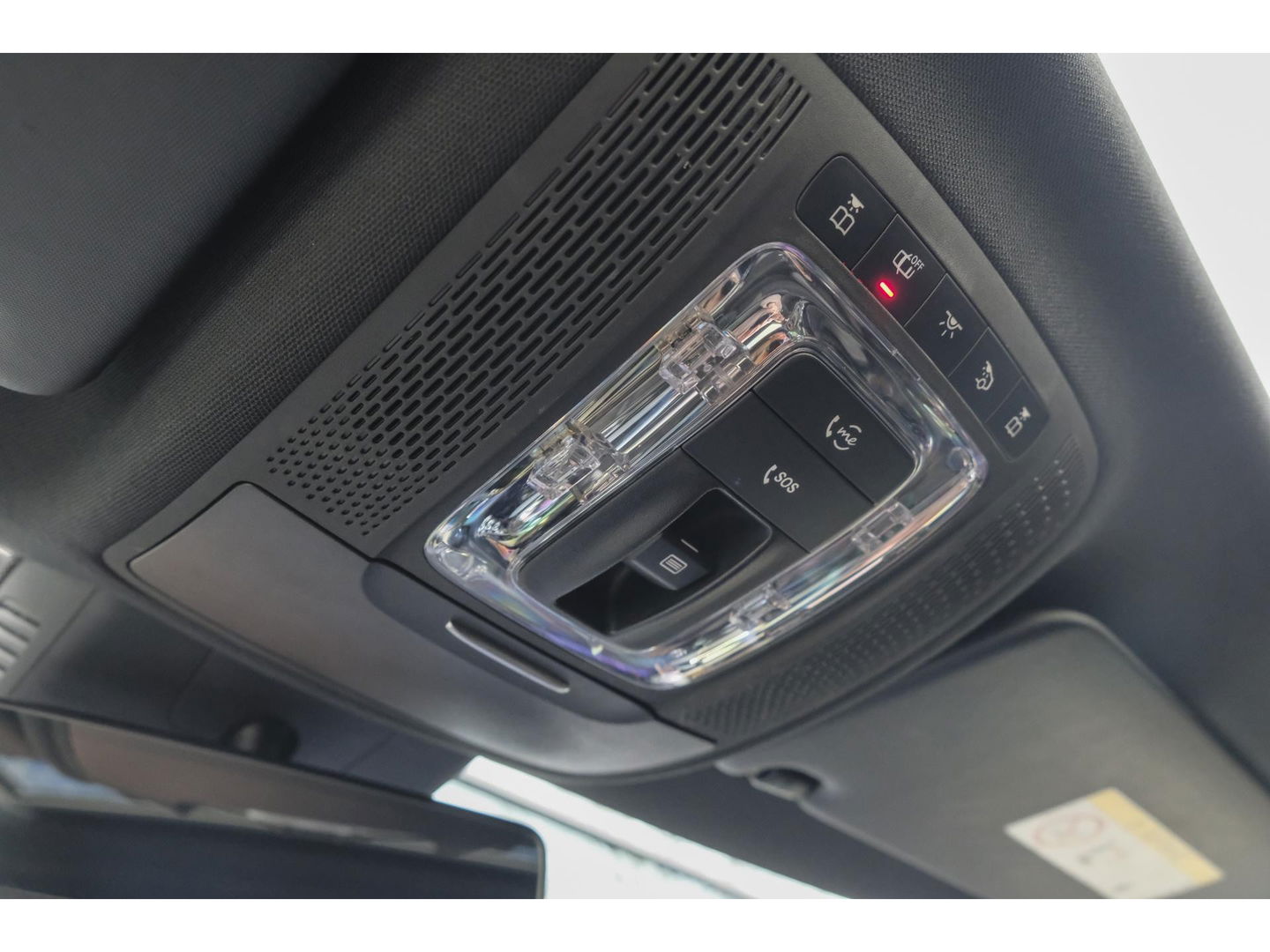 Mercedes-Benz A-Klasse A220 AMG 190pk Panoramadak Widescreen Night pakket 19" LMV Sfeerverlichting