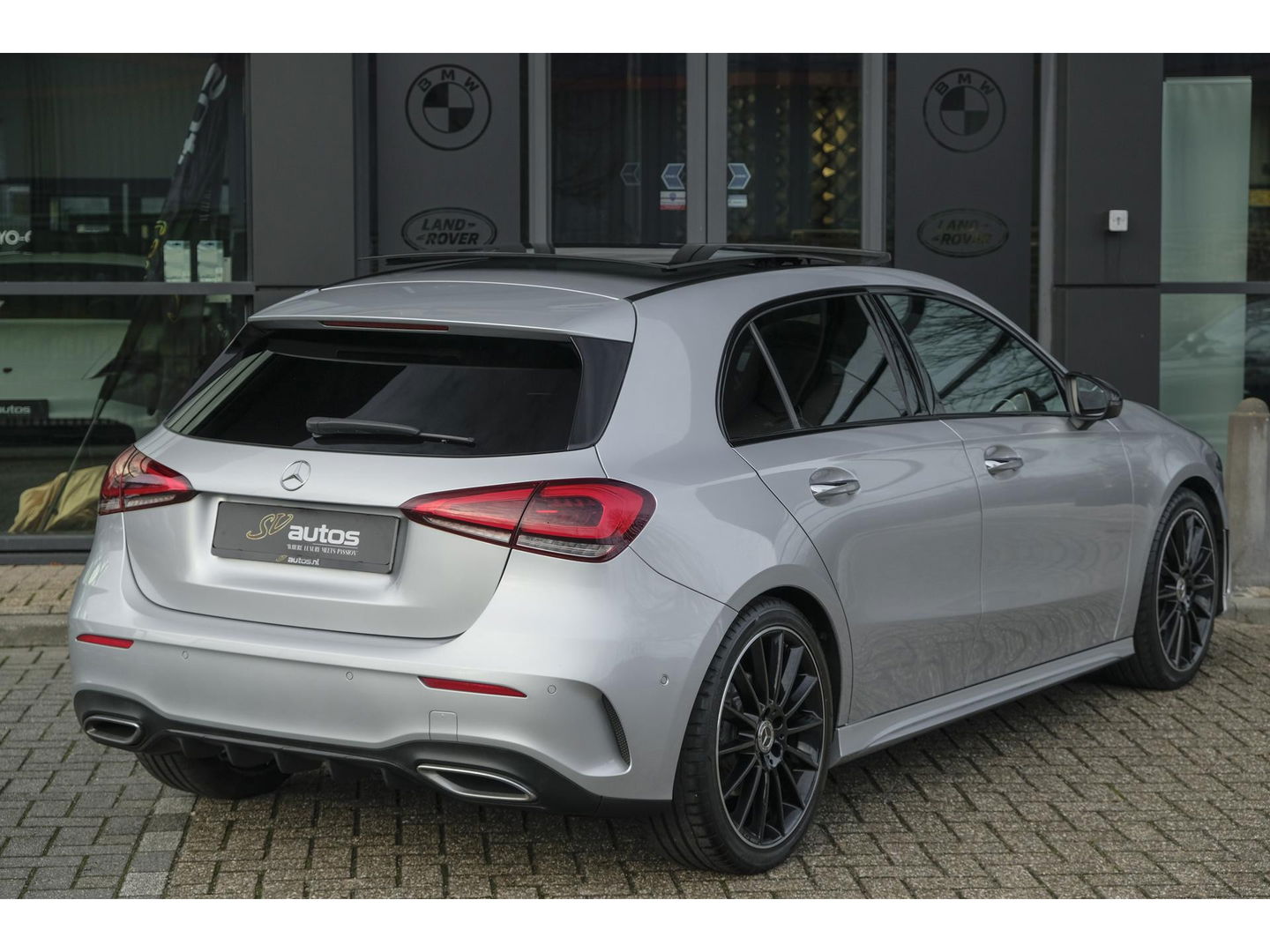 Mercedes-Benz A-Klasse A220 AMG 190pk Panoramadak Widescreen Night pakket 19" LMV Sfeerverlichting
