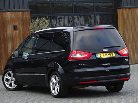 Ford Galaxy 1.6 SCTi 161PK / Platinum Edit. / NAP / 7 Pers / pano *NAP*