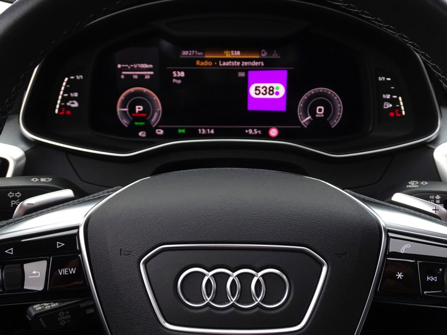 Audi A6 Avant 55 TFSI e 367PK Quattro Comp. / S-ed / 360° / B&O / LED