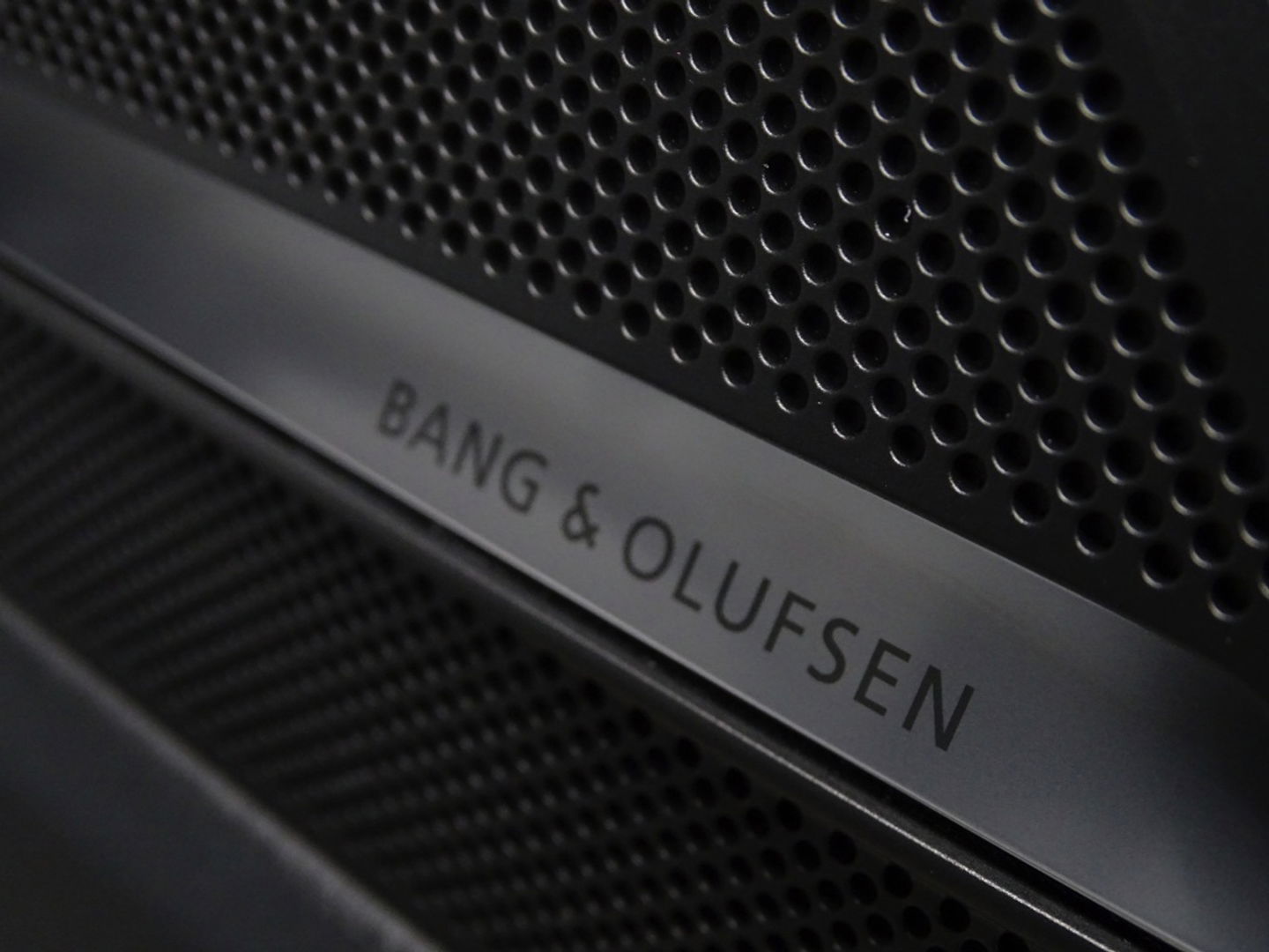 Audi A6 Avant 55 TFSI e 367PK Quattro Comp. / S-ed / 360° / B&O / LED