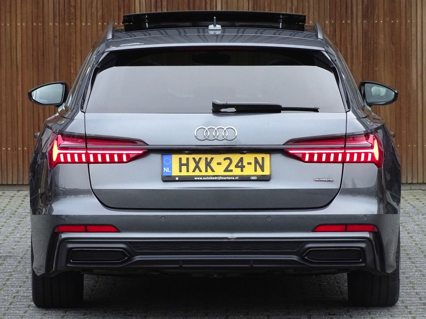 Audi A6 Avant 55 TFSI e 367PK Quattro Comp. / S-ed / 360° / B&O / LED