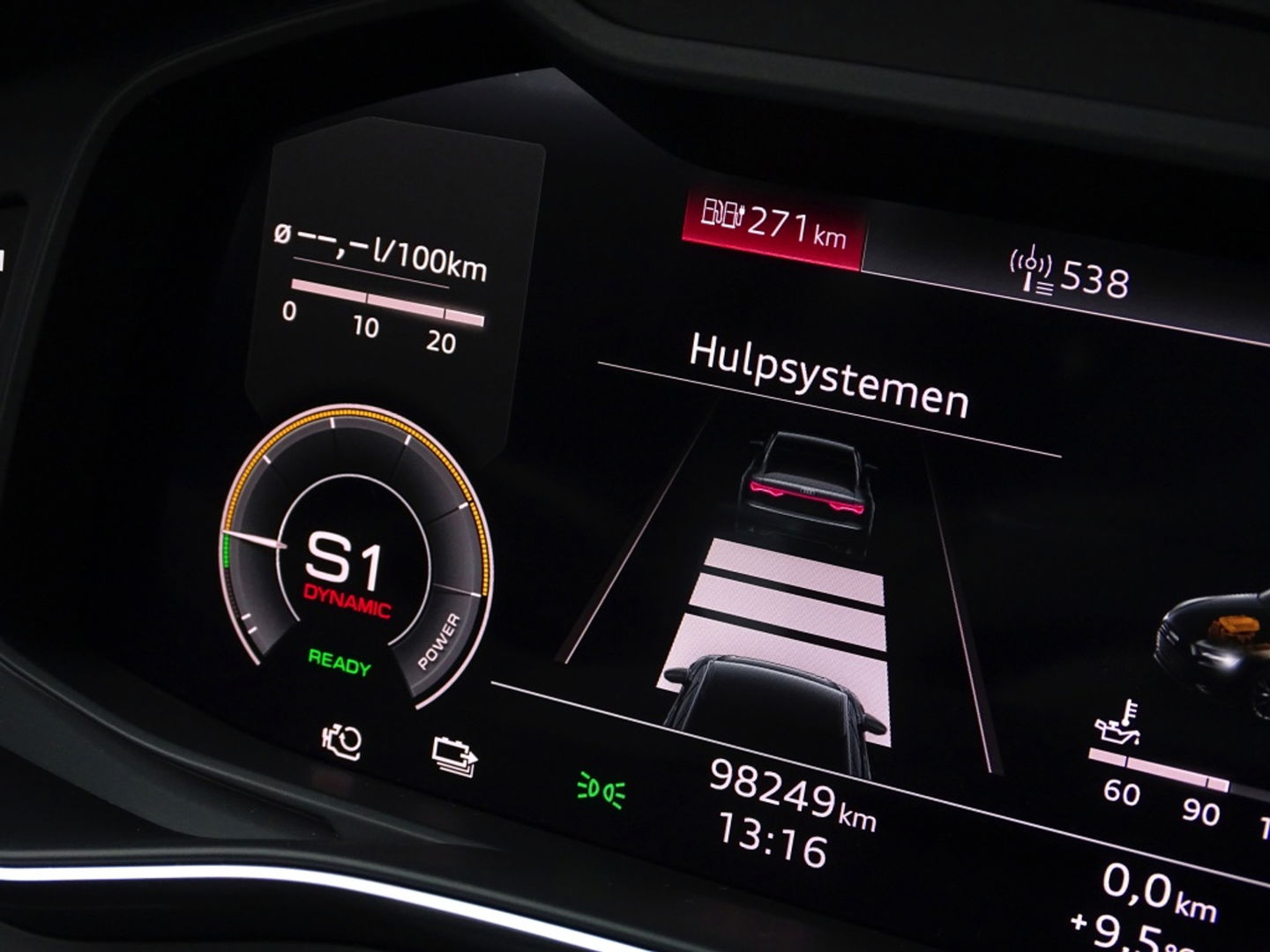 Audi A6 Avant 55 TFSI e 367PK Quattro Comp. / S-ed / 360° / B&O / LED