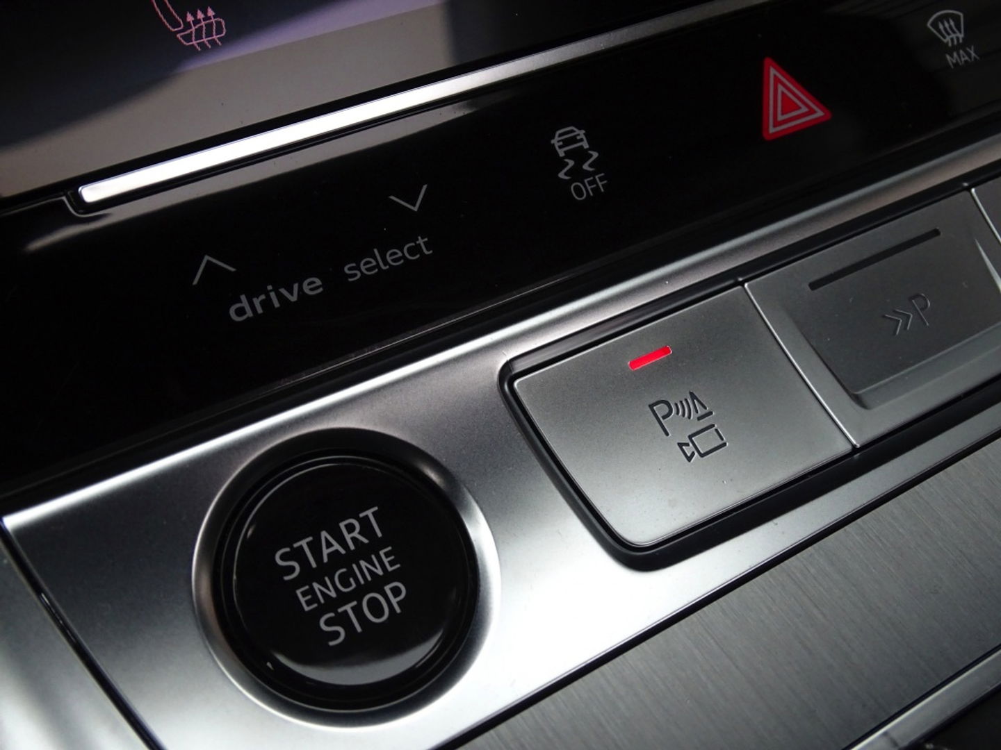 Audi A6 Avant 55 TFSI e 367PK Quattro Comp. / S-ed / 360° / B&O / LED