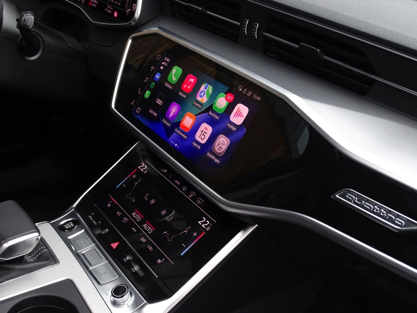 Audi A6 Avant 55 TFSI e 367PK Quattro Comp. / S-ed / 360° / B&O / LED