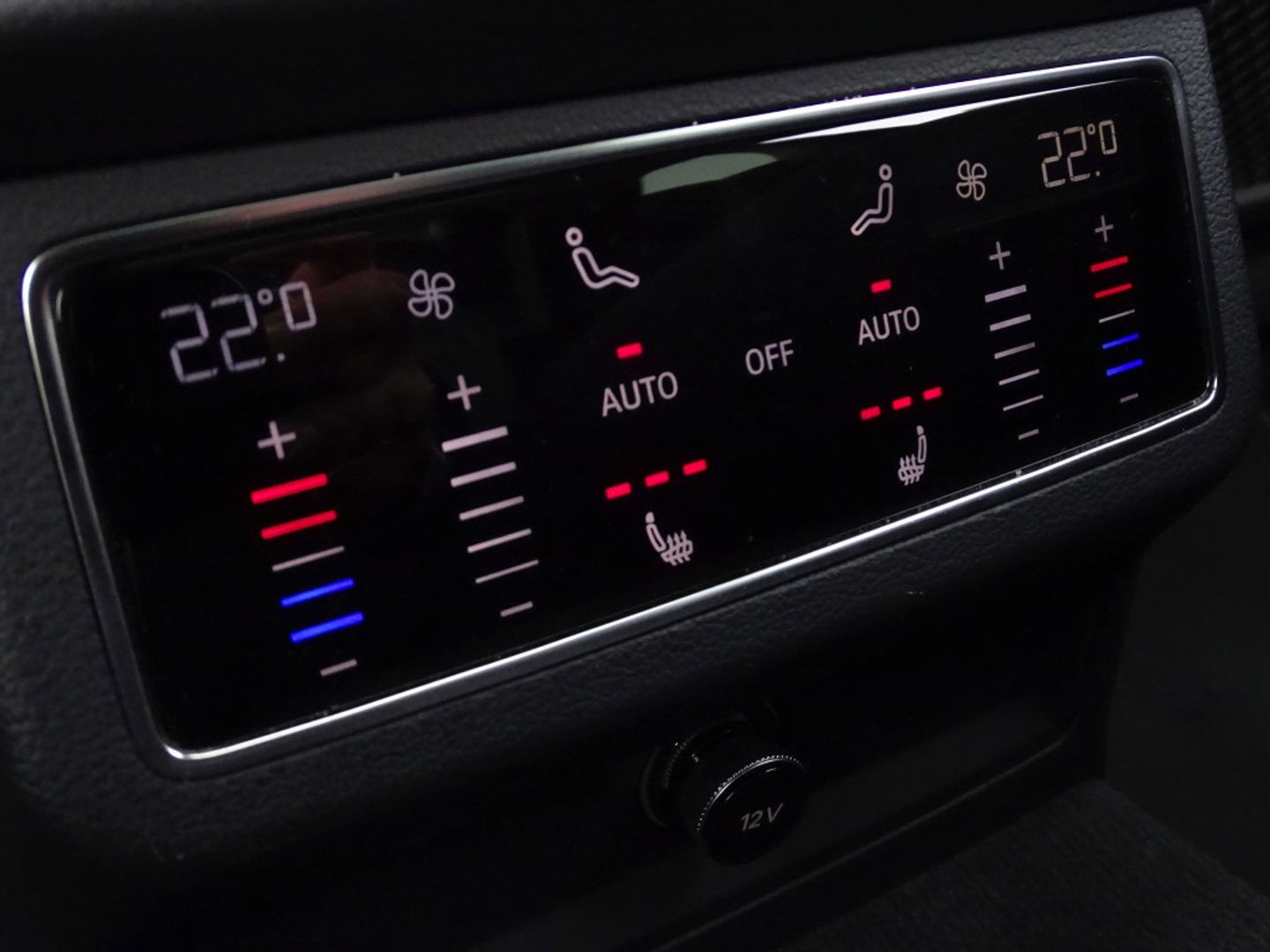 Audi A6 Avant 55 TFSI e 367PK Quattro Comp. / S-ed / 360° / B&O / LED