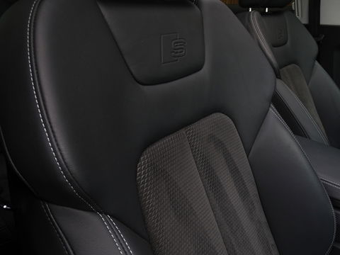 Audi A6 Avant 55 TFSI e 367PK Quattro Comp. / S-ed / 360° / B&O / LED