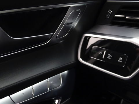 Audi A6 Avant 55 TFSI e 367PK Quattro Comp. / S-ed / 360° / B&O / LED