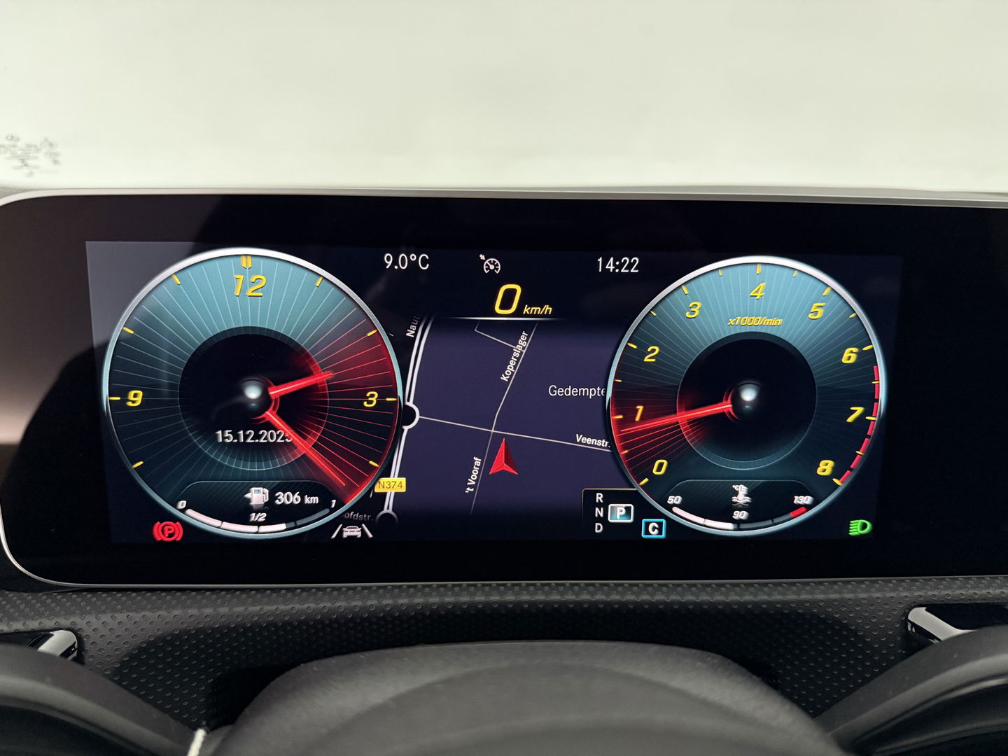 Mercedes-Benz A-Klasse 180 AMG | Pano | Virtual | Camera | Cruise | Carplay | Stoelverw. | Navi | NAP