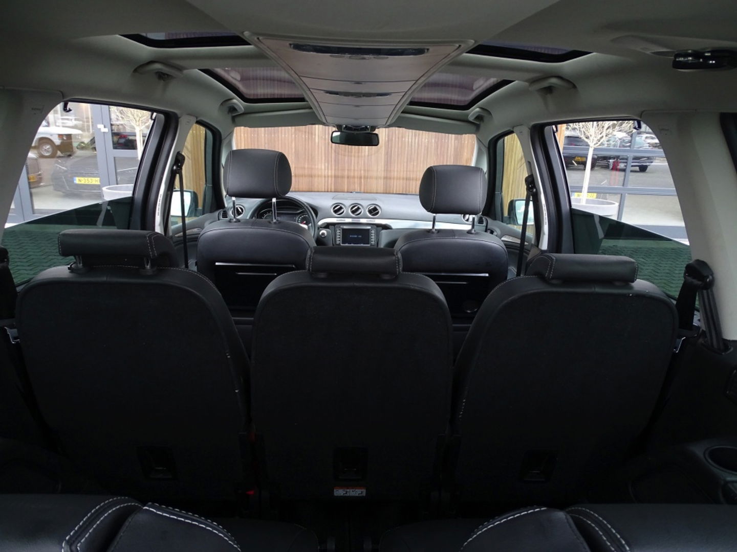 Ford Galaxy 1.6 SCTi 161PK / Platinum Edit. / NAP / 7 Pers / pano *NAP*