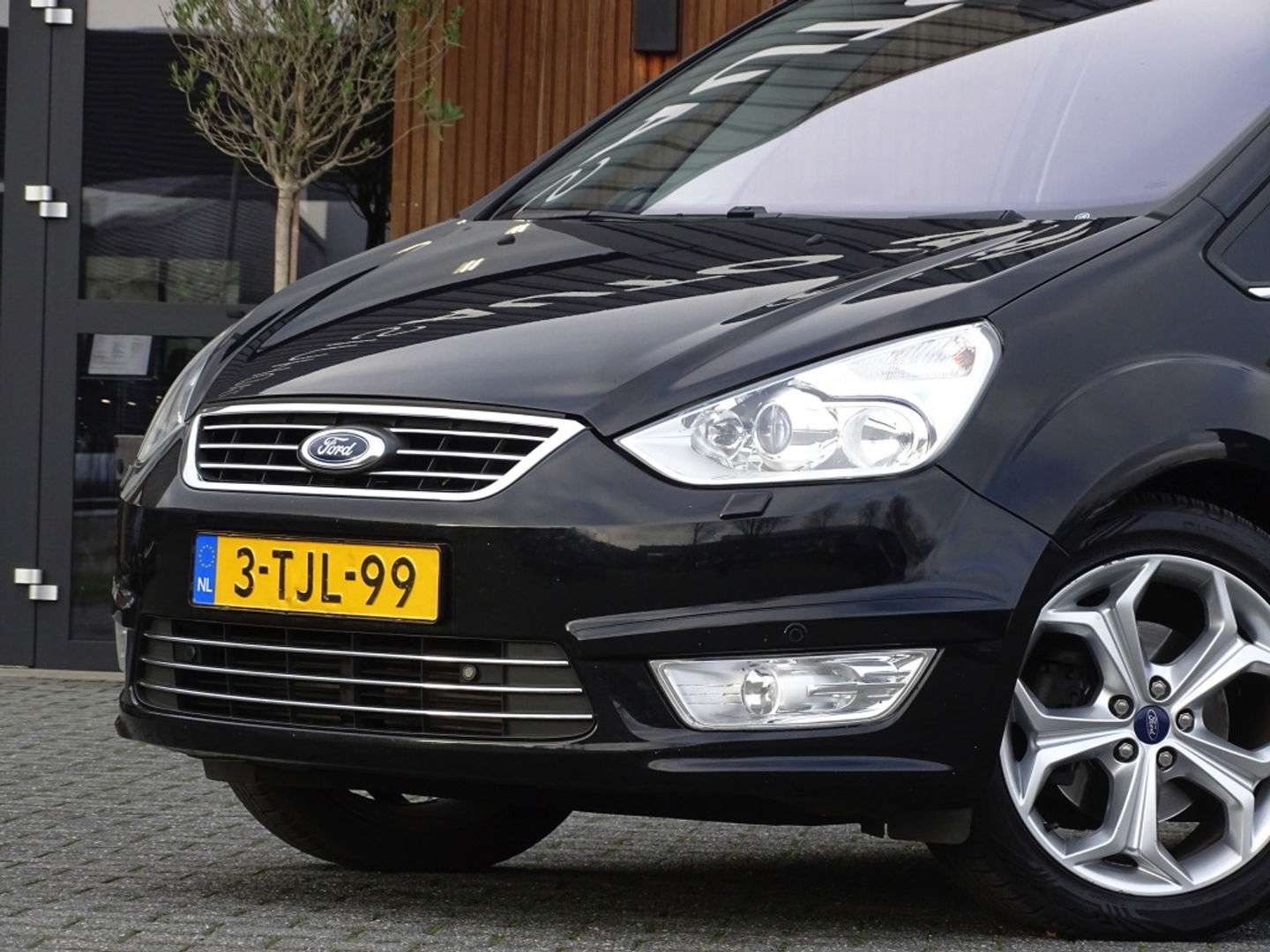 Ford Galaxy 1.6 SCTi 161PK / Platinum Edit. / NAP / 7 Pers / pano *NAP*