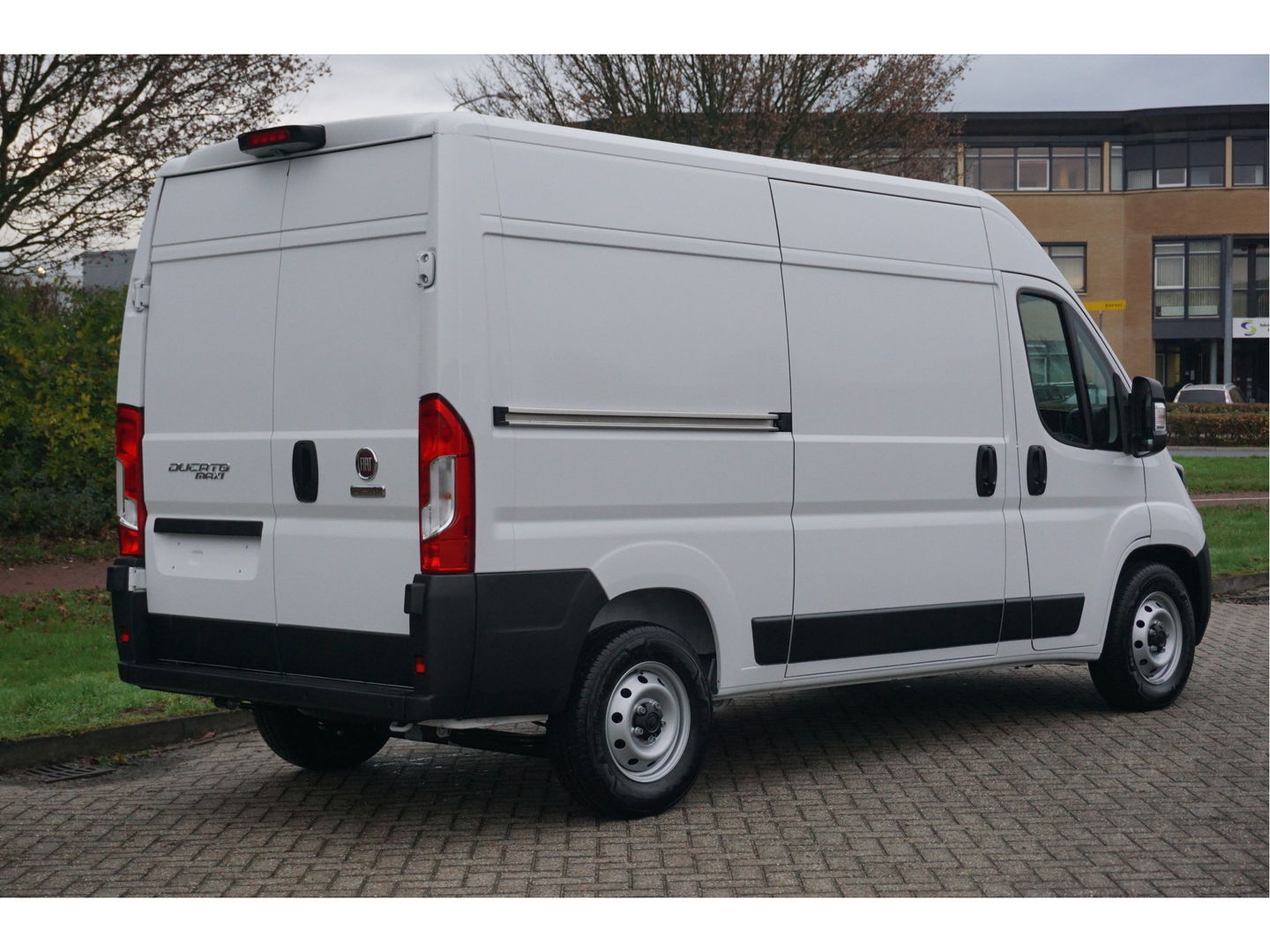 Fiat Ducato Maxi 35 2.2 140PK L2H2 BPM VRIJ!! Apple CP / Android A, Camera, Cruise, 270° Deur!! NR. J01*