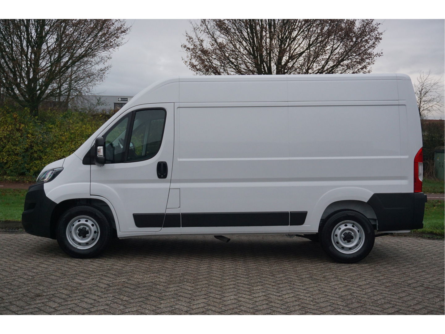Fiat Ducato Maxi 35 2.2 140PK L2H2 BPM VRIJ!! Apple CP / Android A, Camera, Cruise, 270° Deur!! NR. J02*