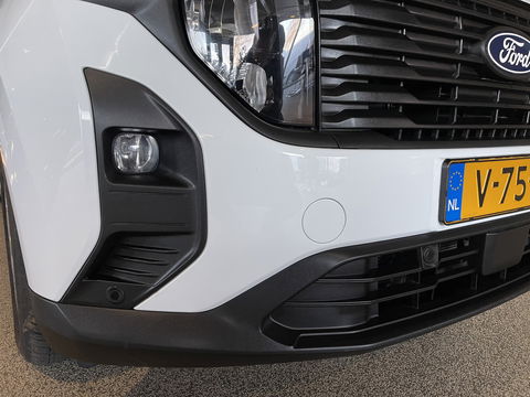 Ford Transit Courier 1.0 EcoBoost Trend benzine grijs kenteken / zo goed als nieuw / fabrieksgarantie tot 07-03-2026 / vaste prijs rijklaar € 19.950 ex / lease vanaf € 336 / direct leverbaar