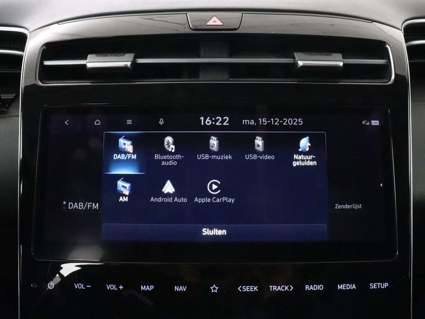 Hyundai Tucson 1.6 T-GDI PHEV Comfort 4WD | Trekhaak | Carplay | Adaptive cruise | Camera | Climate control | Navigatie | Digital Cockpit | Plug In