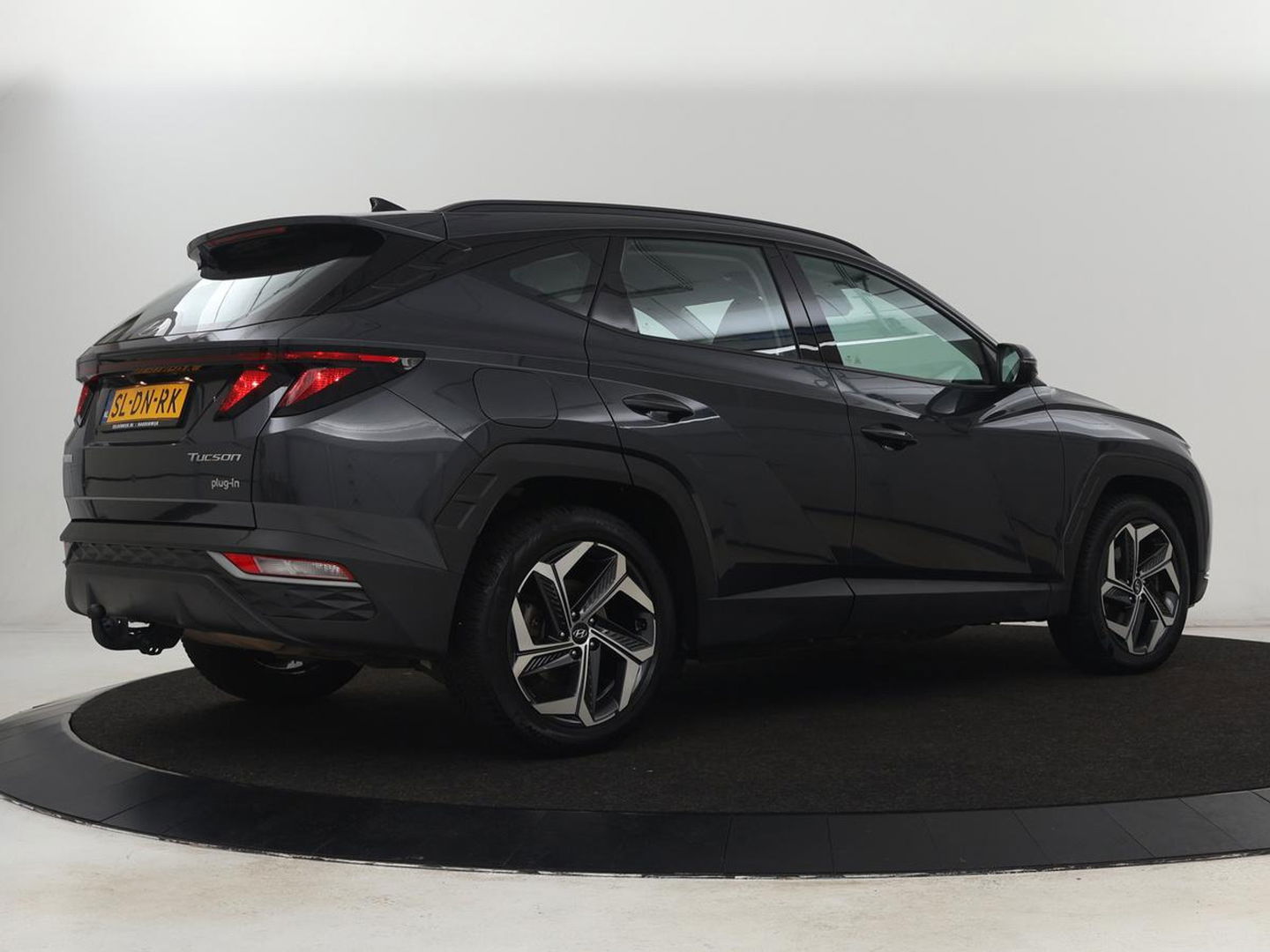 Hyundai Tucson 1.6 T-GDI PHEV Comfort 4WD | Trekhaak | Carplay | Adaptive cruise | Camera | Climate control | Navigatie | Digital Cockpit | Plug In