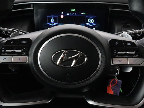 Hyundai Tucson 1.6 T-GDI PHEV Comfort 4WD | Trekhaak | Carplay | Adaptive cruise | Camera | Climate control | Navigatie | Digital Cockpit | Plug In