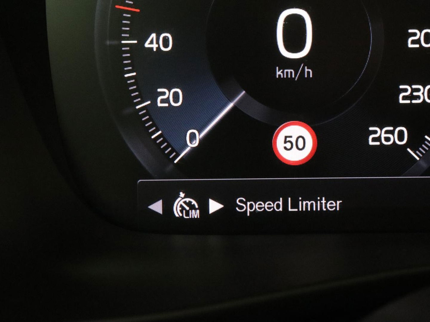 Volvo XC40 1.5 T5 Recharge Inscription | Trekhaak | Stoelverwarming | Adaptive cruise | Camera | Carplay | Navigatie | Full LED | Climate control | PHEV | Plug In