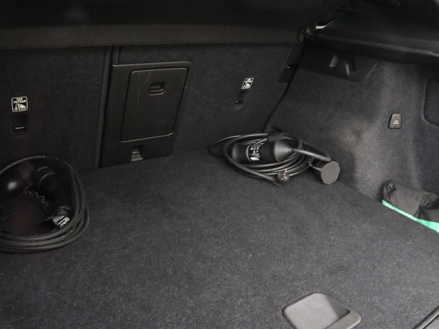 Volvo XC40 1.5 T5 Recharge Inscription | Trekhaak | Stoelverwarming | Adaptive cruise | Camera | Carplay | Navigatie | Full LED | Climate control | PHEV | Plug In