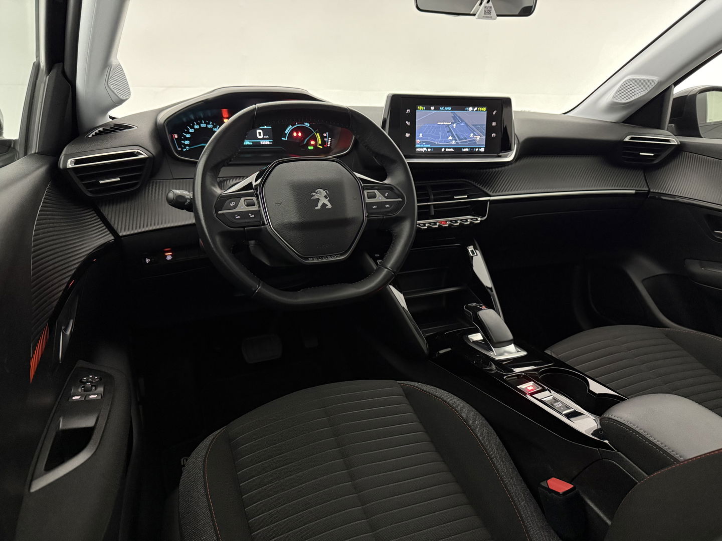 Peugeot e-208 EV Active 50 kWh | SOH 93% | Snelladen | Carplay | Cruise | Parkeersens. | Navi | NAP