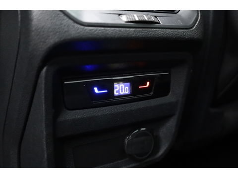 Volkswagen Tiguan 1.4 TSI eHybrid R-Line DSG | Pano | IQ. Light | HUD | Adapt. Cruise | Stoel- Stuurverw. | CarPlay