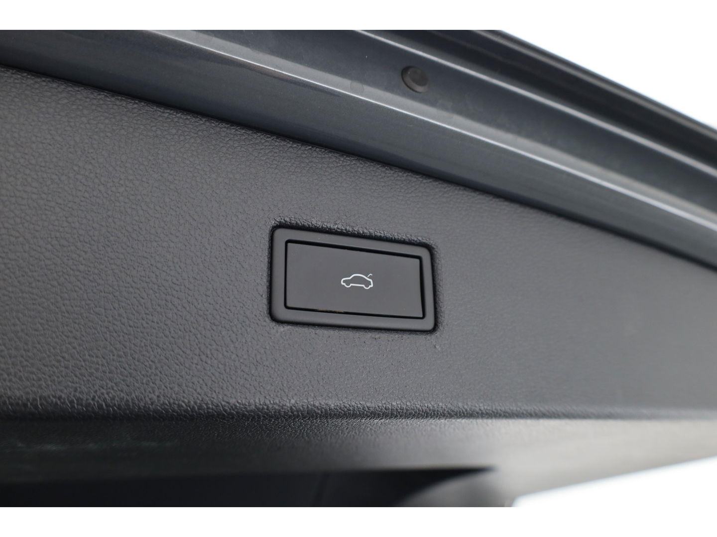 Volkswagen Tiguan 1.4 TSI eHybrid R-Line DSG | Pano | IQ. Light | HUD | Adapt. Cruise | Stoel- Stuurverw. | CarPlay