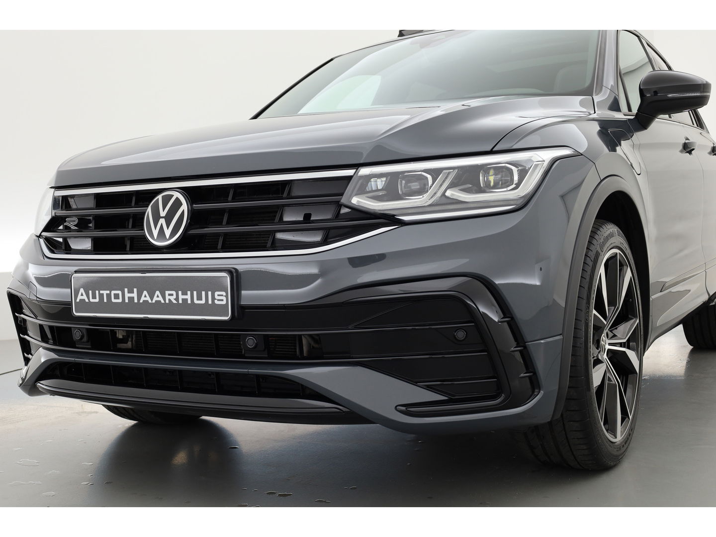 Volkswagen Tiguan 1.4 TSI eHybrid R-Line DSG | Pano | IQ. Light | HUD | Adapt. Cruise | Stoel- Stuurverw. | CarPlay