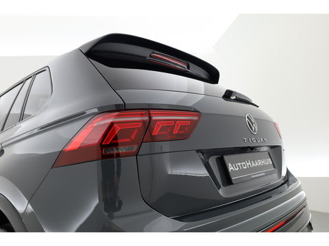 Volkswagen Tiguan 1.4 TSI eHybrid R-Line DSG | Pano | IQ. Light | HUD | Adapt. Cruise | Stoel- Stuurverw. | CarPlay