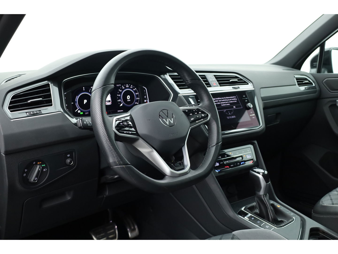 Volkswagen Tiguan 1.4 TSI eHybrid R-Line DSG | Pano | IQ. Light | HUD | Adapt. Cruise | Stoel- Stuurverw. | CarPlay
