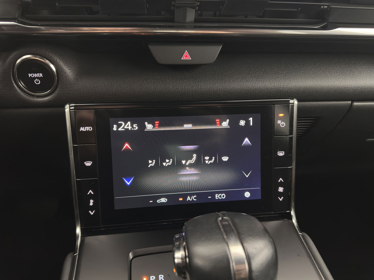 Mazda MX-30 e-SkyActiv 145 First Edition 36 kWh {SOH-92%} (INCL-BTW) *LEATHER-MICROFIBRE | FULL-LED | NAVI-FULLMAP | CCS-FASTLOADER | KEYLESS | BLIND-SPOT |  ADAPT.-CRUISE | HEAD-UP | CAMERA | DIGI-COCKPIT | MEMORY-PACK | SHIFT-PADDLES | ...