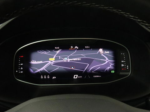 SEAT Ateca 2.0 TDI FR Intens | Leder/Alcantara | Stoelverwarming | 360 Camera | Trekhaak | BeatsAudio | Adaptive cruise | Virtual Cockpit | Carplay | Navigatie | Full LED