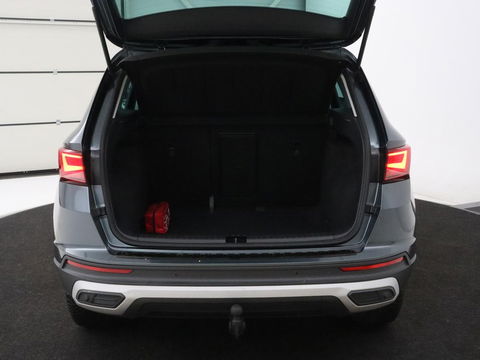 SEAT Ateca 2.0 TDI FR Intens | Leder/Alcantara | Stoelverwarming | 360 Camera | Trekhaak | BeatsAudio | Adaptive cruise | Virtual Cockpit | Carplay | Navigatie | Full LED