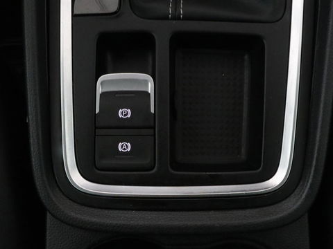 SEAT Ateca 2.0 TDI FR Intens | Leder/Alcantara | Stoelverwarming | 360 Camera | Trekhaak | BeatsAudio | Adaptive cruise | Virtual Cockpit | Carplay | Navigatie | Full LED