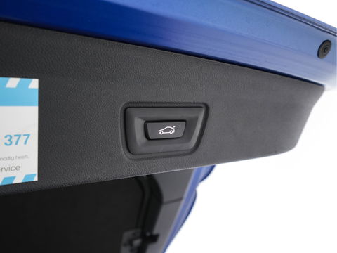 BMW i4 M50 M-Sportpack High Executive 84 kWh [ 3-Fase ] {SOH-97%} (INCL-BTW) *HEAD-UP | LASER-LED | LUXURY-LEATHER | HARMAN/KARDON | ADAPTIVE-CRUISE | BLIND-SPOT | TOP-VIEW | HEATED-SPORTSEATS | DAB+ | WIDE-COCKPIT | AMBIENT-LIGHT | NAVI-FULLMAP | 19