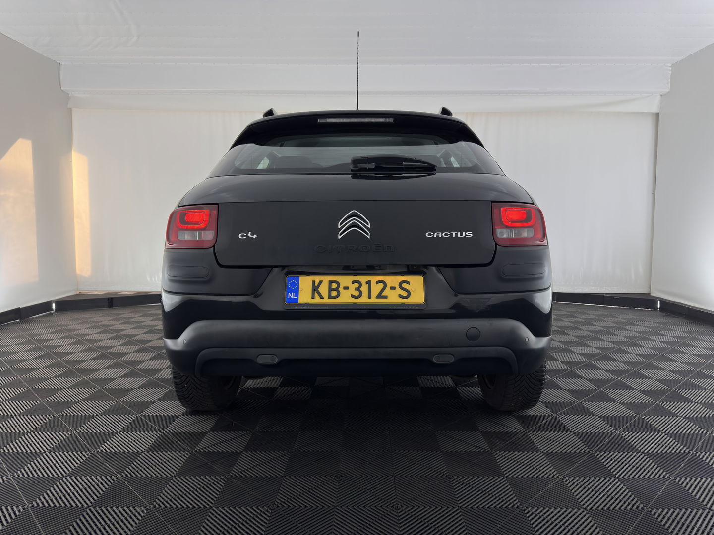 Citroën C4 Cactus 1.6 BlueHDi Feel *NAVI-FULLMAP | HEATED-COMFORTSEATS | CAMERA | ECC | PDC | CRUISE*