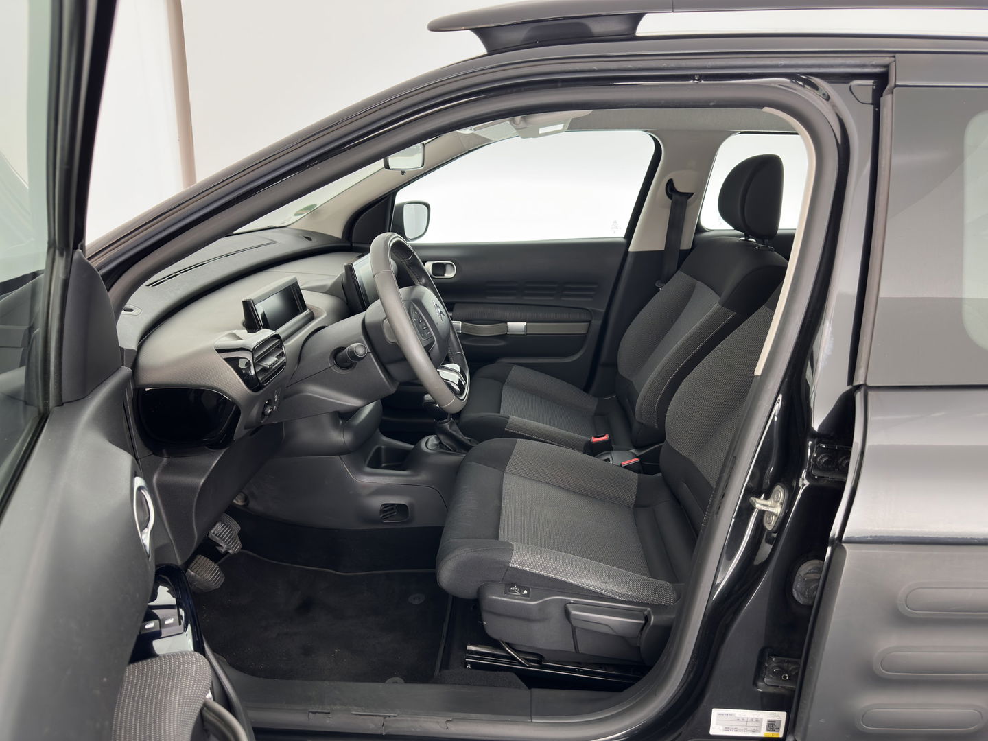 Citroën C4 Cactus 1.6 BlueHDi Feel *NAVI-FULLMAP | HEATED-COMFORTSEATS | CAMERA | ECC | PDC | CRUISE*