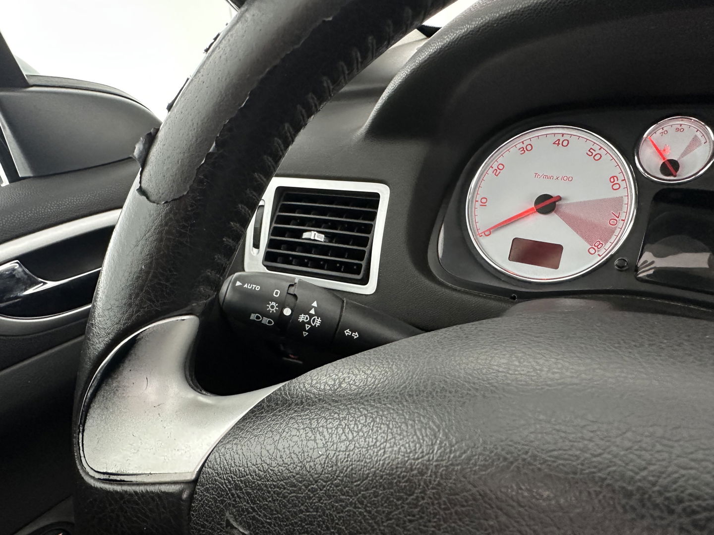 Peugeot 307 CC 1.6-16V *LUXURY-LEATHER | NAVI-FULLMAP | HEATED-SPORTSEATS | ECC | PDC | CRUISE | 16''ALU*