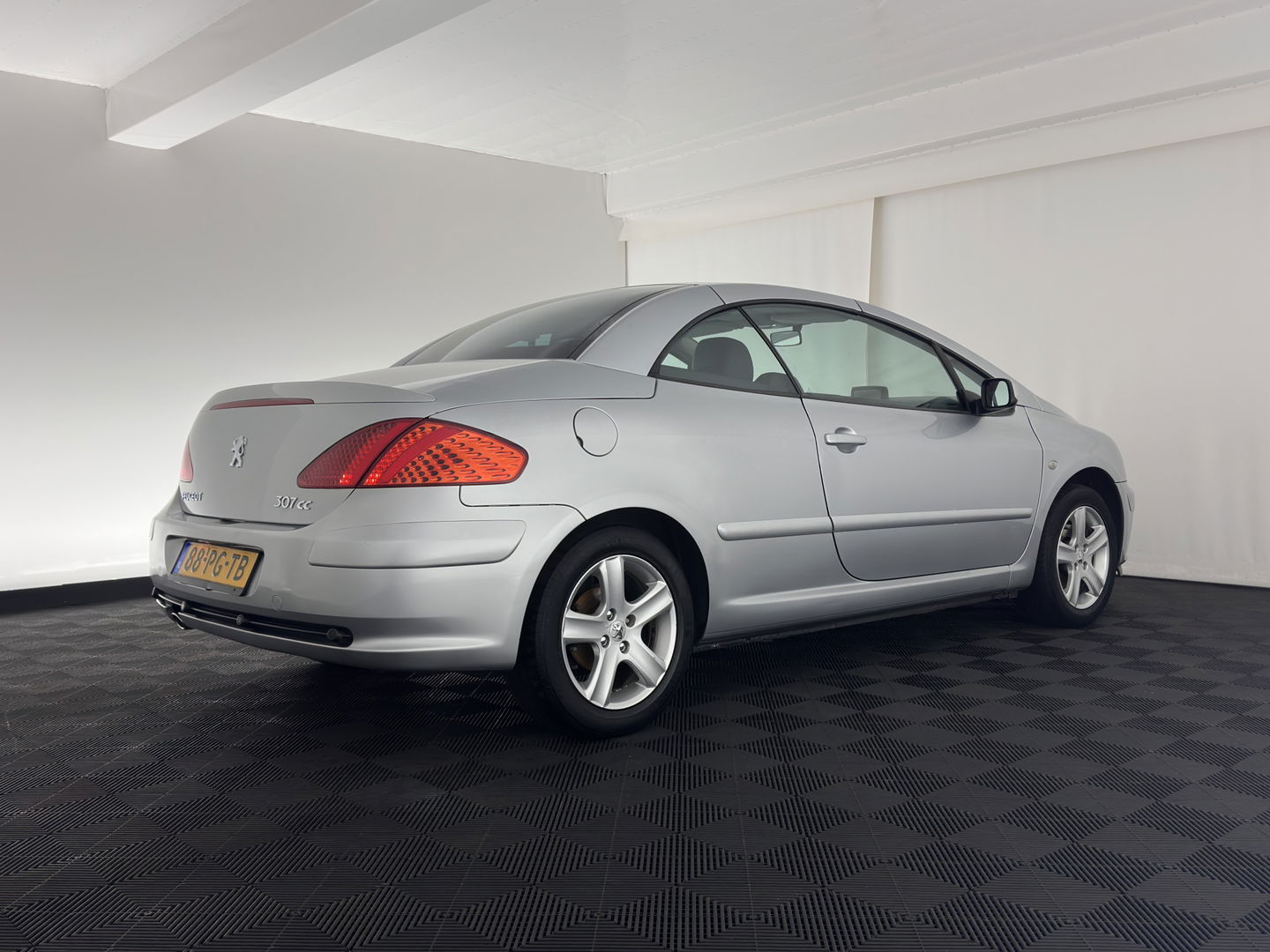 Peugeot 307 CC 1.6-16V *LUXURY-LEATHER | NAVI-FULLMAP | HEATED-SPORTSEATS | ECC | PDC | CRUISE | 16''ALU*