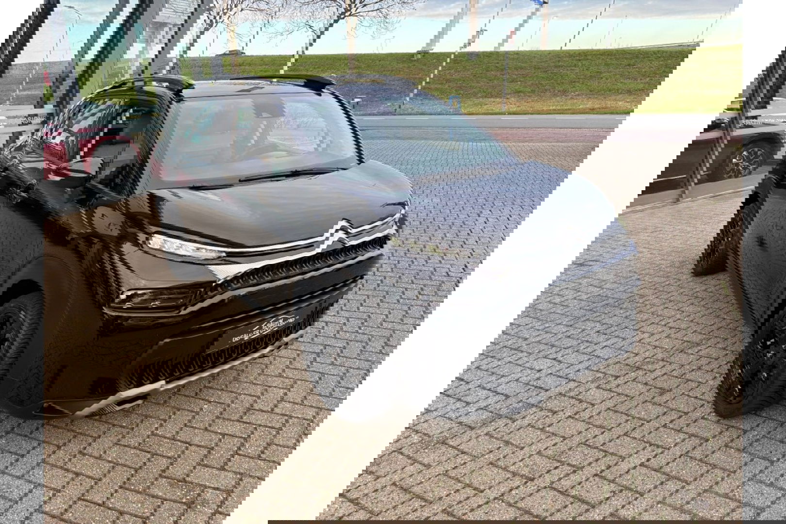 Citroën C3 Aircross 1.2 PT S&S SHINE AUTOMAAT NAVI PDC CRUISECONTROL.