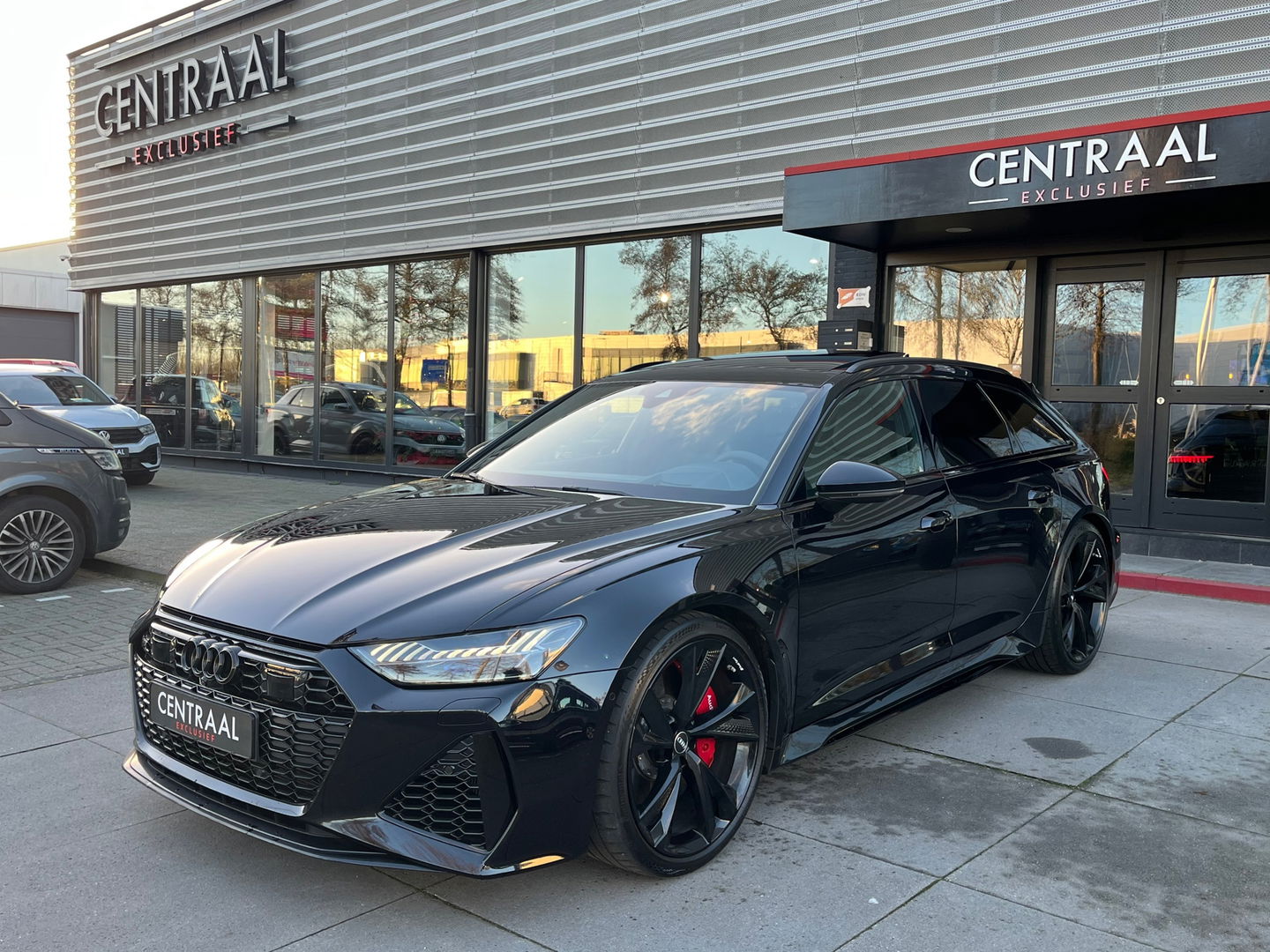 Audi RS6 Avant TFSI Quattro|Pano|Keramisch|B&O|4wiel-besturing|Head-Up|ACC|Memory|360Camera|Carplay|600PK