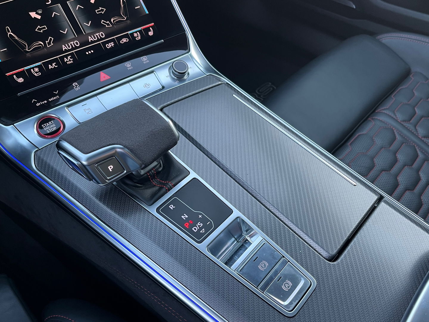 Audi RS6 Avant TFSI Quattro|Pano|Keramisch|B&O|4wiel-besturing|Head-Up|ACC|Memory|360Camera|Carplay|600PK