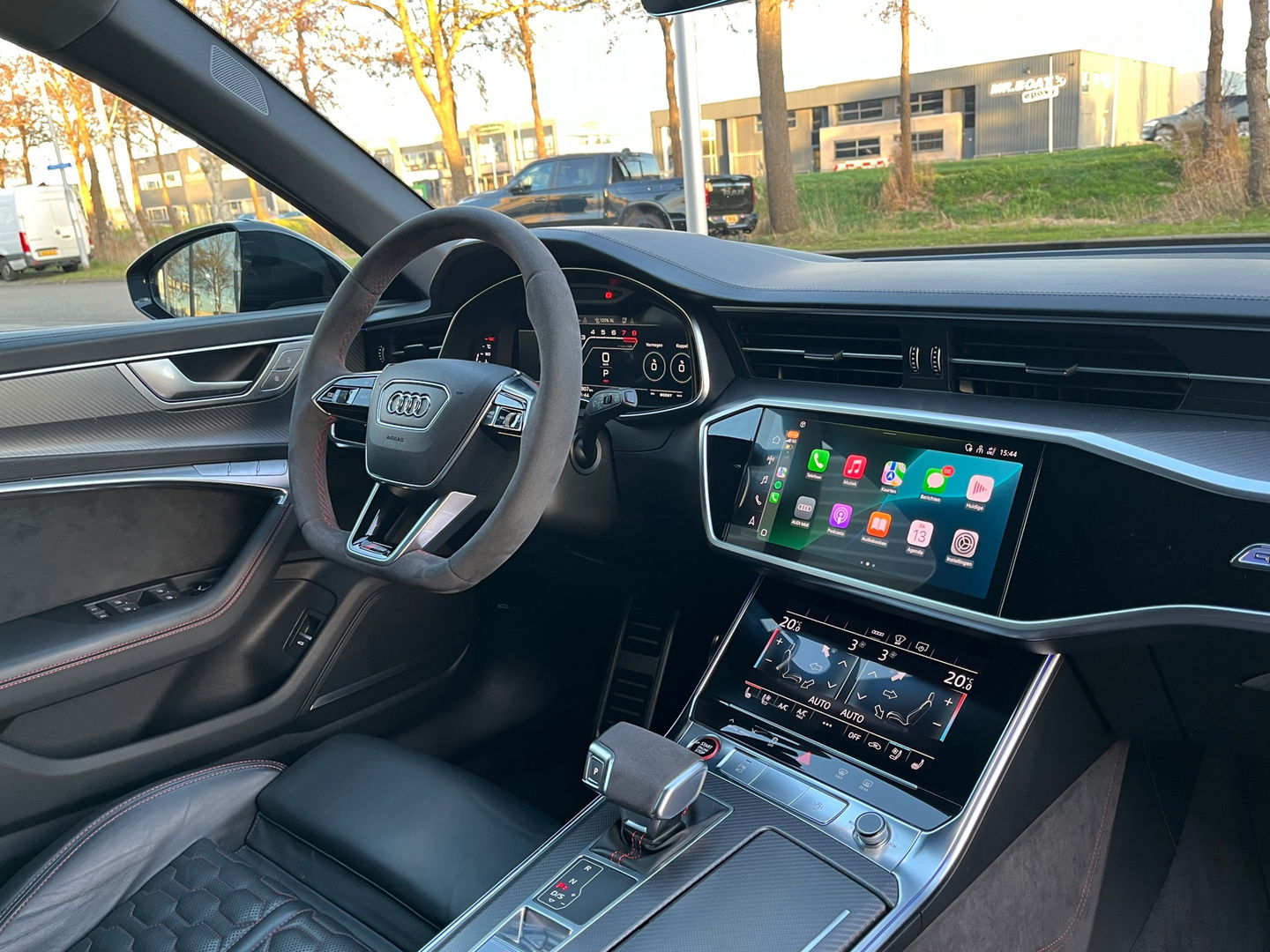 Audi RS6 Avant TFSI Quattro|Pano|Keramisch|B&O|4wiel-besturing|Head-Up|ACC|Memory|360Camera|Carplay|600PK