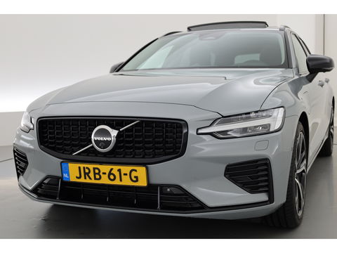 Volvo V60 2.0 T8 Plug-in hybrid AWD Ultra Dark | Full Option |  Bowers & Wilkins | Massage | Trekhaak | HUD |
