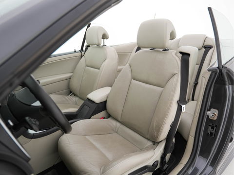 Saab 9-3 Cabrio 1.9 TiD Vector *NAVI-FULLMAP | NAPPA-LEATHER | ECC | PDC | CRUISE | HEATED-COMFORTSEATS | TOWBAR | 17''ALU*