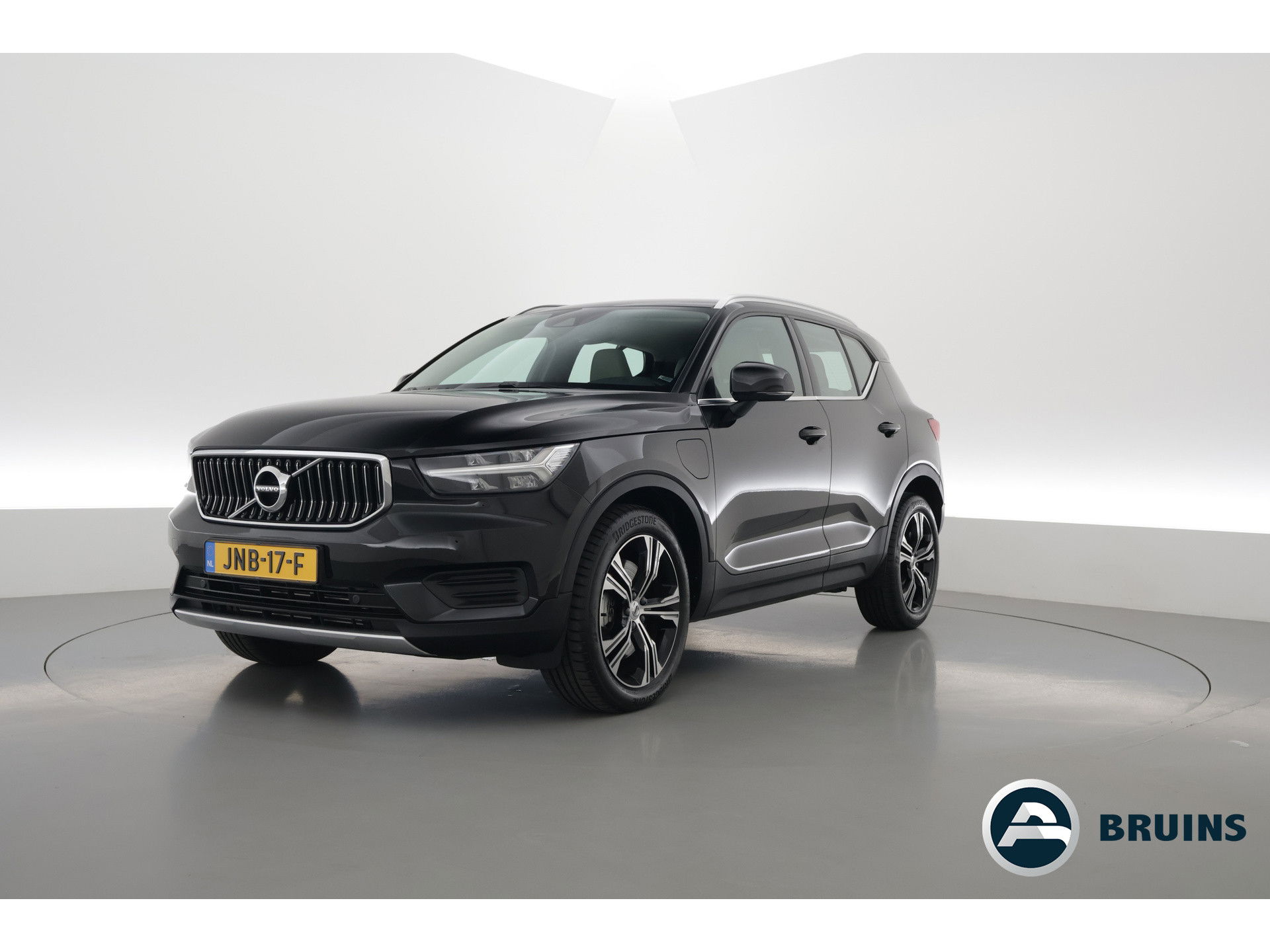 Volvo XC40 1.5 T4 Recharge Inscription Expression | Leer Blond | Stoel + stuurverw. | Camera | elek. stoelen |