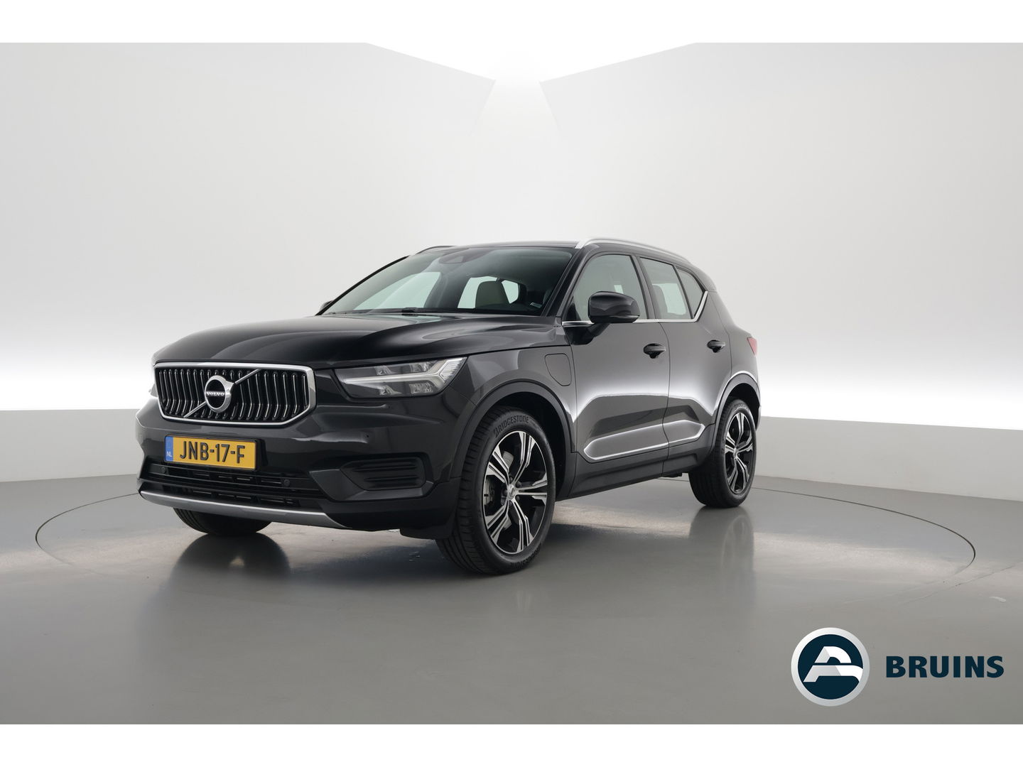 Volvo XC40 1.5 T4 Recharge Inscription Expression | Leer Blond | Stoel + stuurverw. | Camera | elek. stoelen |