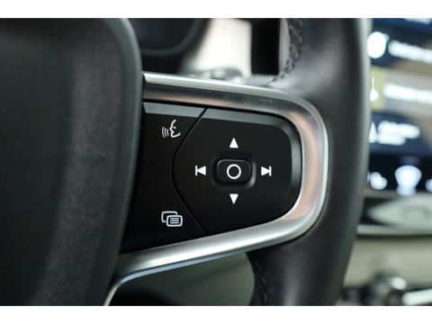 Volvo XC40 1.5 T4 Recharge Inscription Expression | Leer Blond | Stoel + stuurverw. | Camera | elek. stoelen |