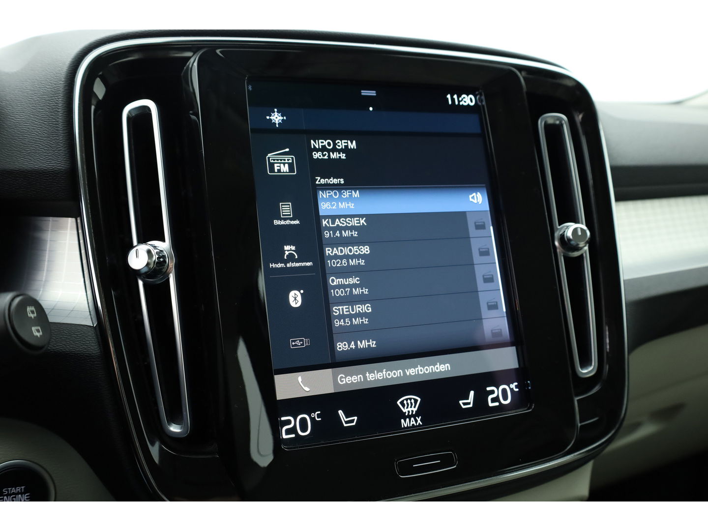 Volvo XC40 1.5 T4 Recharge Inscription Expression | Leer Blond | Stoel + stuurverw. | Camera | elek. stoelen |